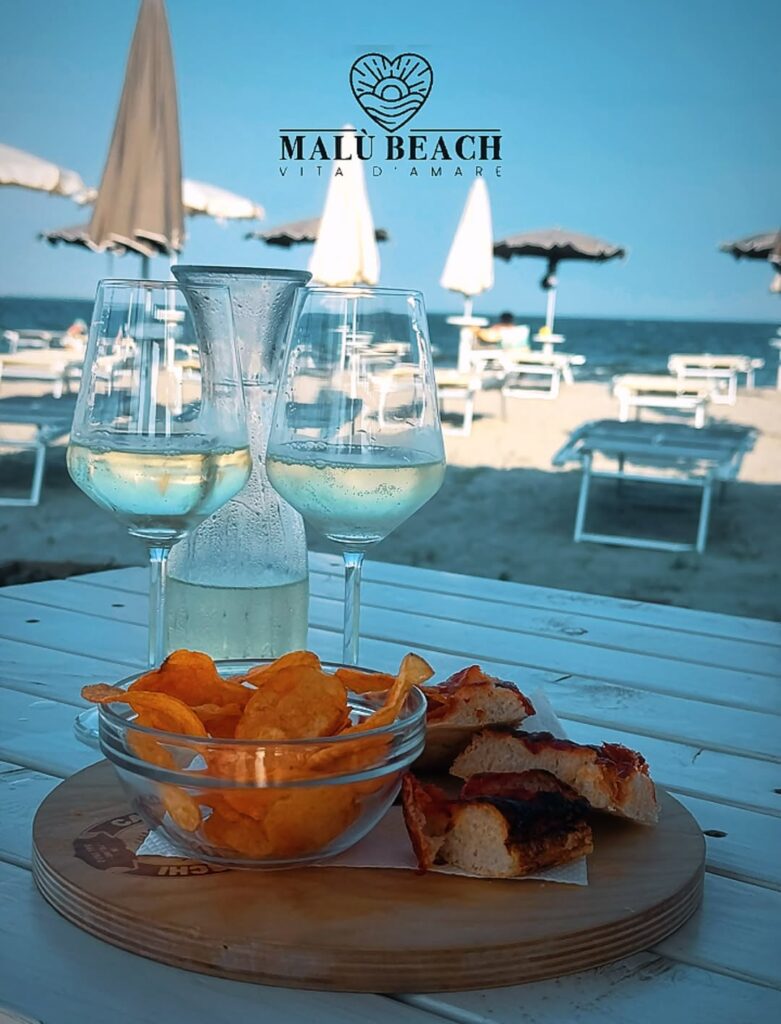 SnapInsta.to_527023848_17851702275511548_2898864624554002907_n ristorante in riva al mare a Comacchio